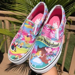 BRAND NEW ALICE IN WONDERLAND VANS | SIZE 7